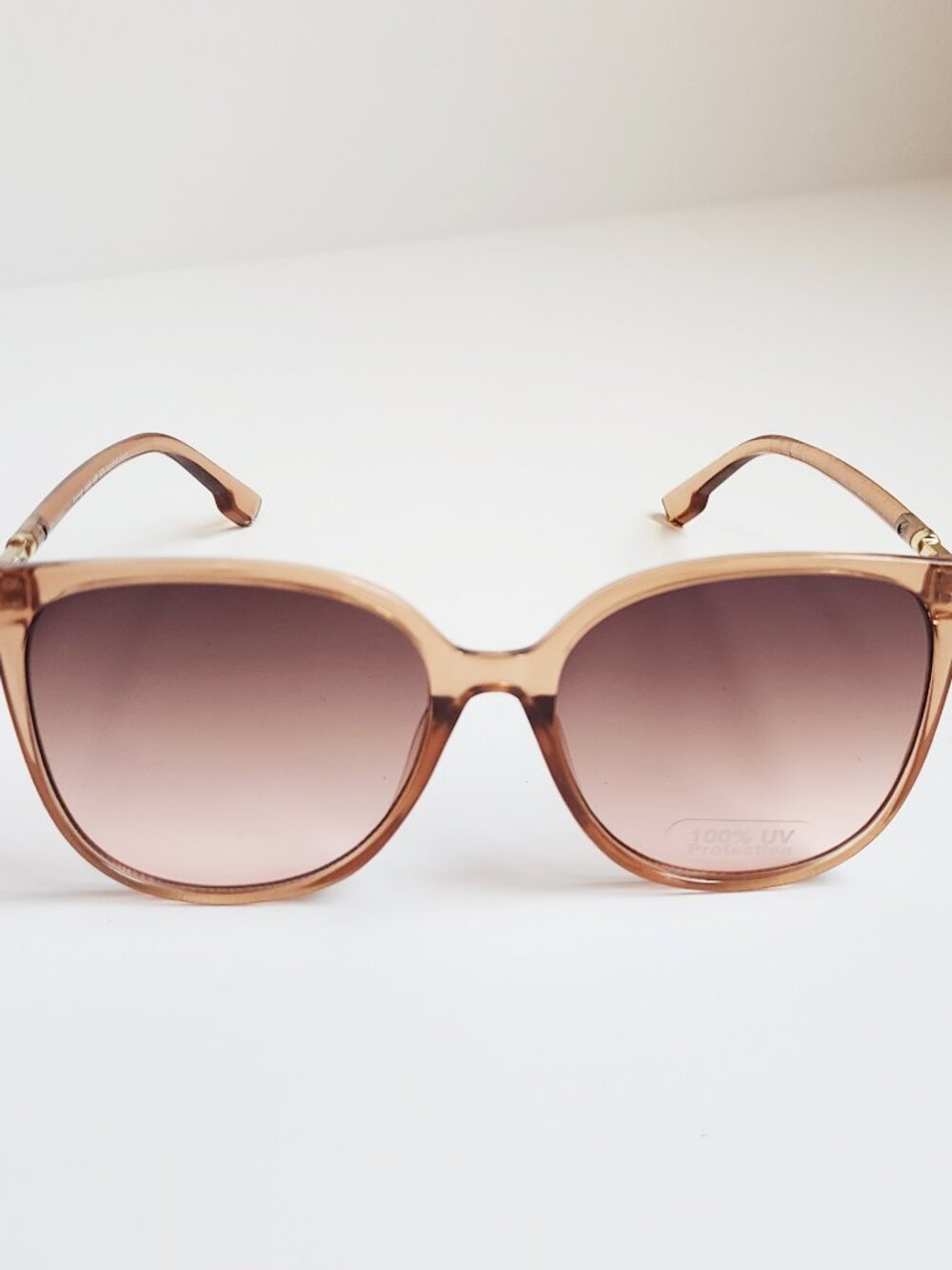 NWT Wild Fable Target Crystal Pink Oversized Round Sunglasses 090-01-5419